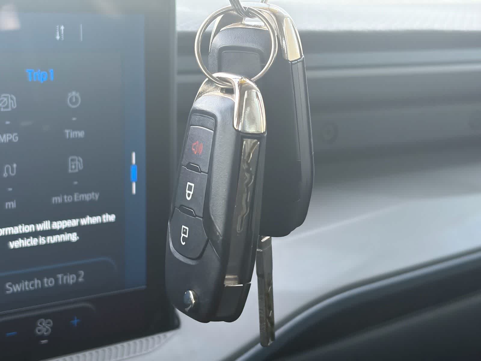 Thumbnail: 2025 Ford Maverick - 27