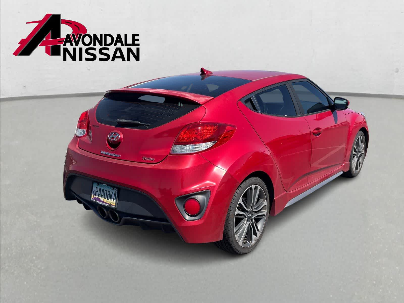 Thumbnail: 2017 Hyundai Veloster - 4