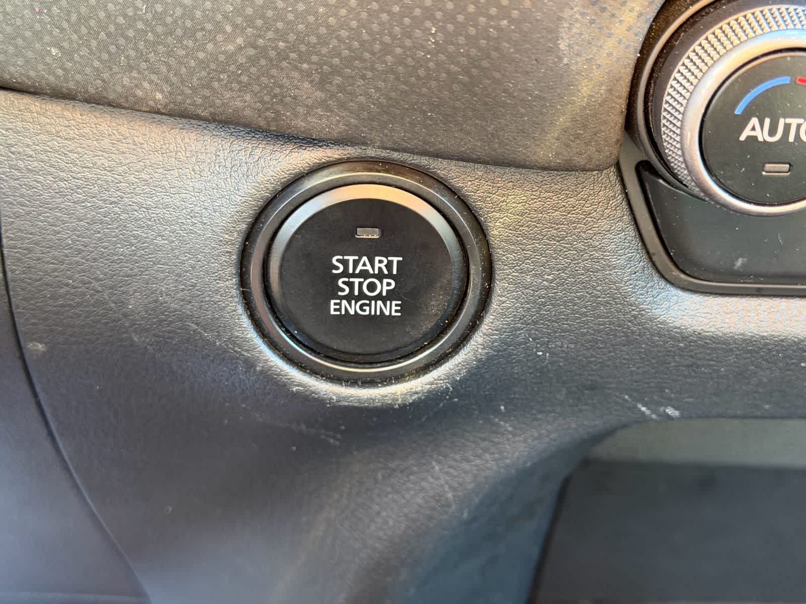 Thumbnail: 2025 Mazda CX-50 - 15