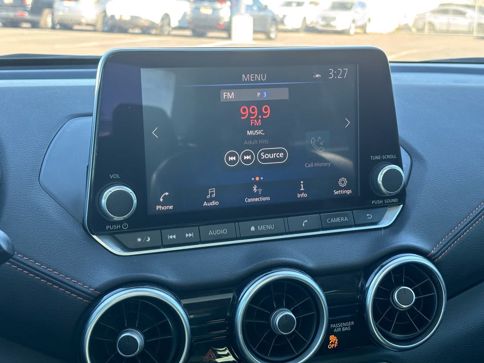 Thumbnail: 2021 Nissan Sentra - 25