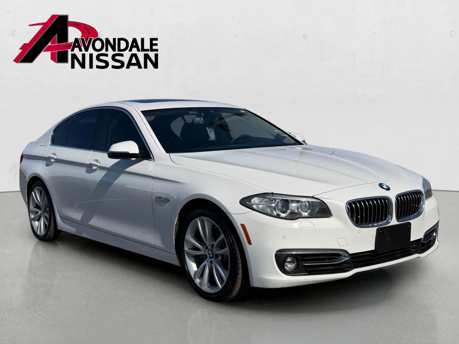 Thumbnail: 2014 BMW 5 Series - 9