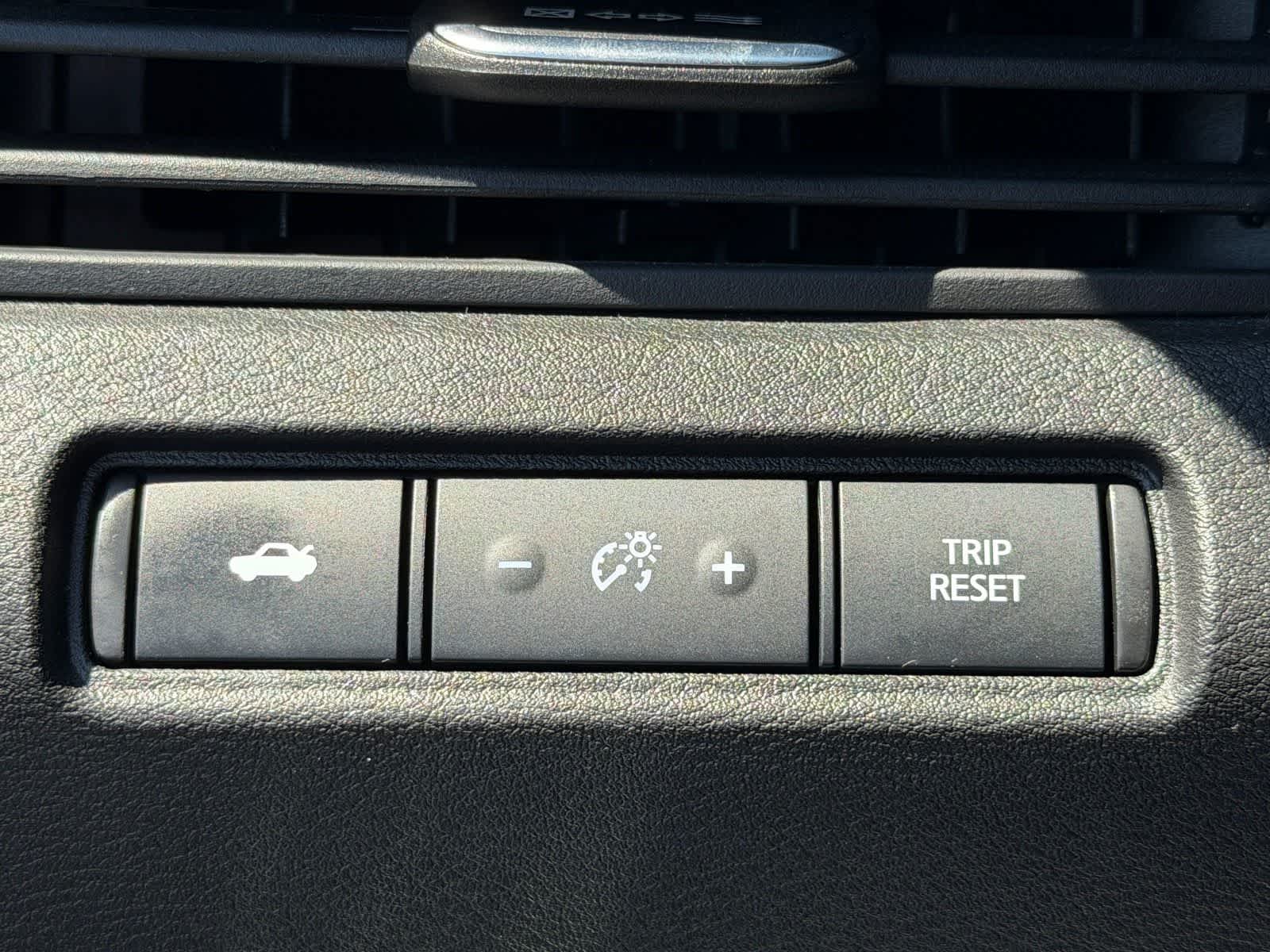 Thumbnail: 2025 Nissan Altima - 14