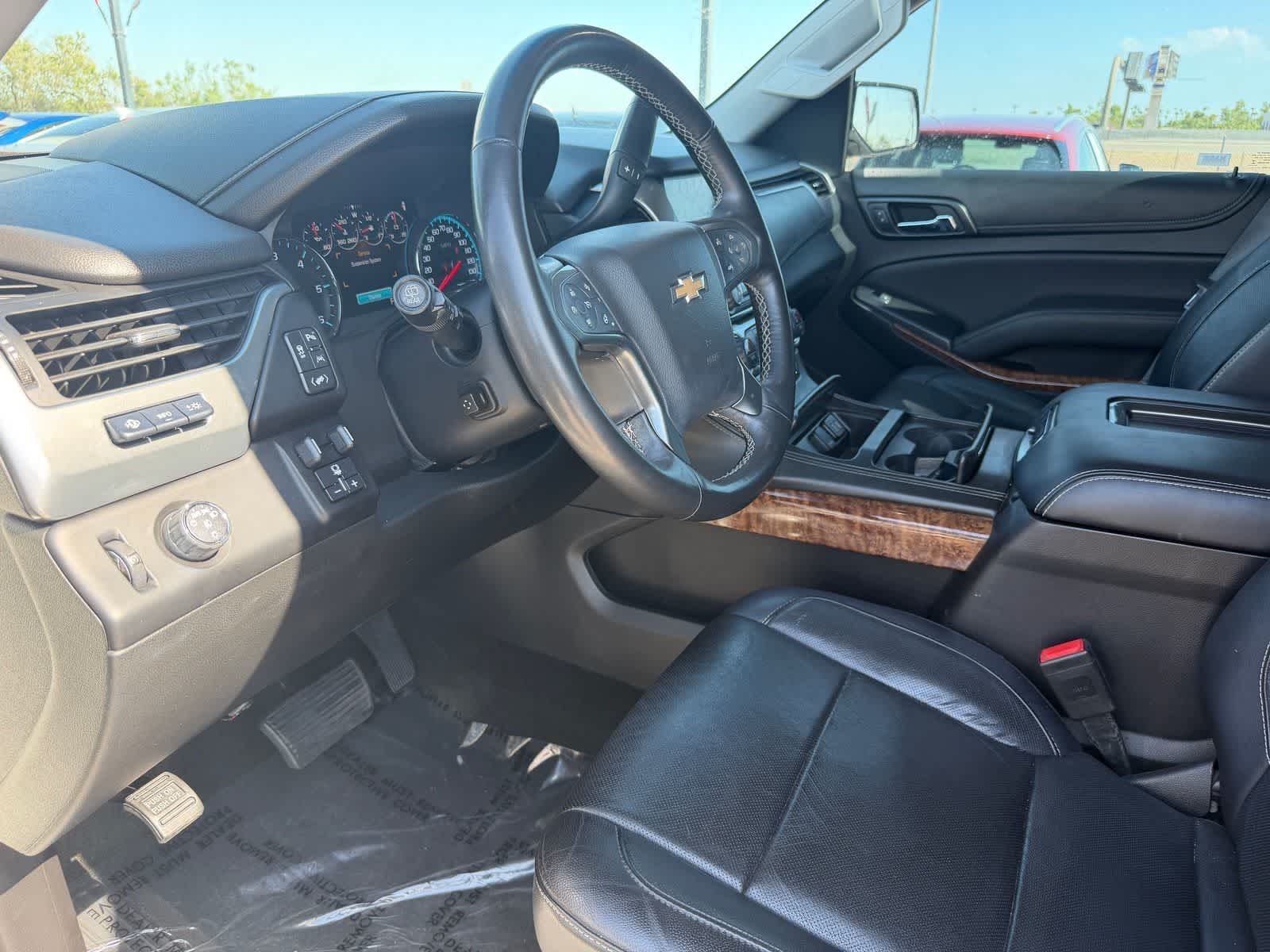 Thumbnail: 2017 Chevrolet Suburban - 2