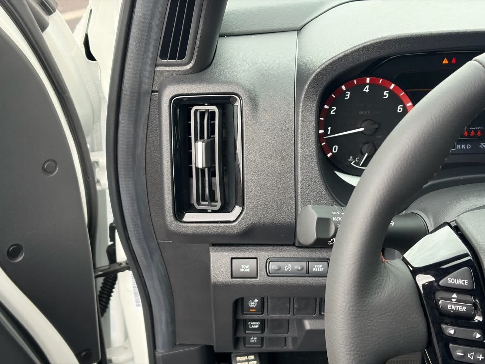 Thumbnail: 2026 Nissan Frontier - 17