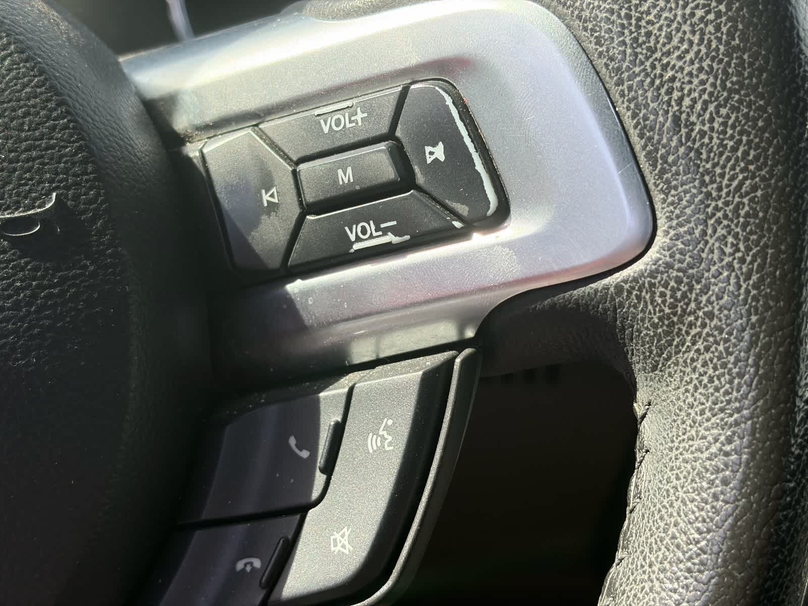 Thumbnail: 2015 Ford Mustang - 10