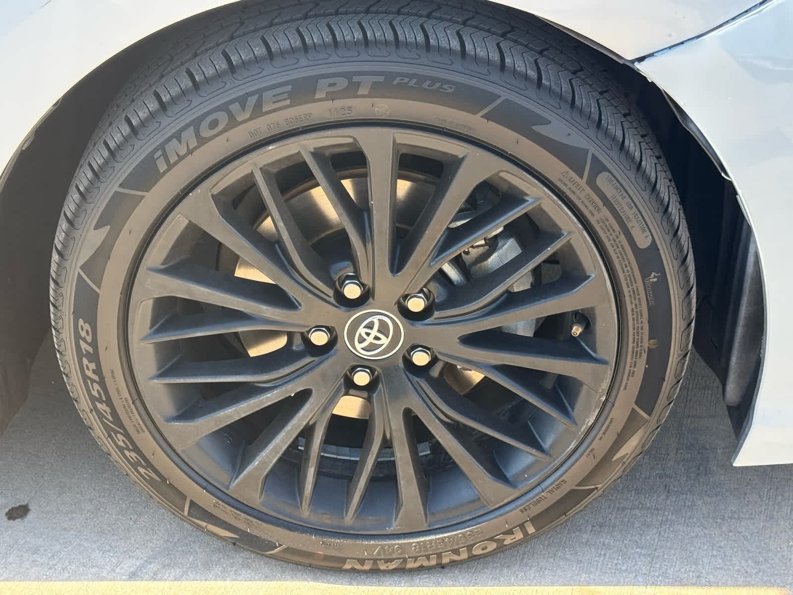 Thumbnail: 2020 Toyota Camry - 10