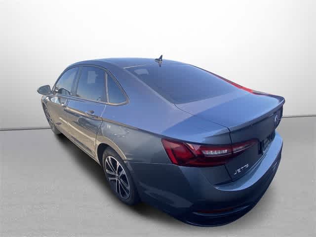 Thumbnail: 2024 Volkswagen Jetta - 3
