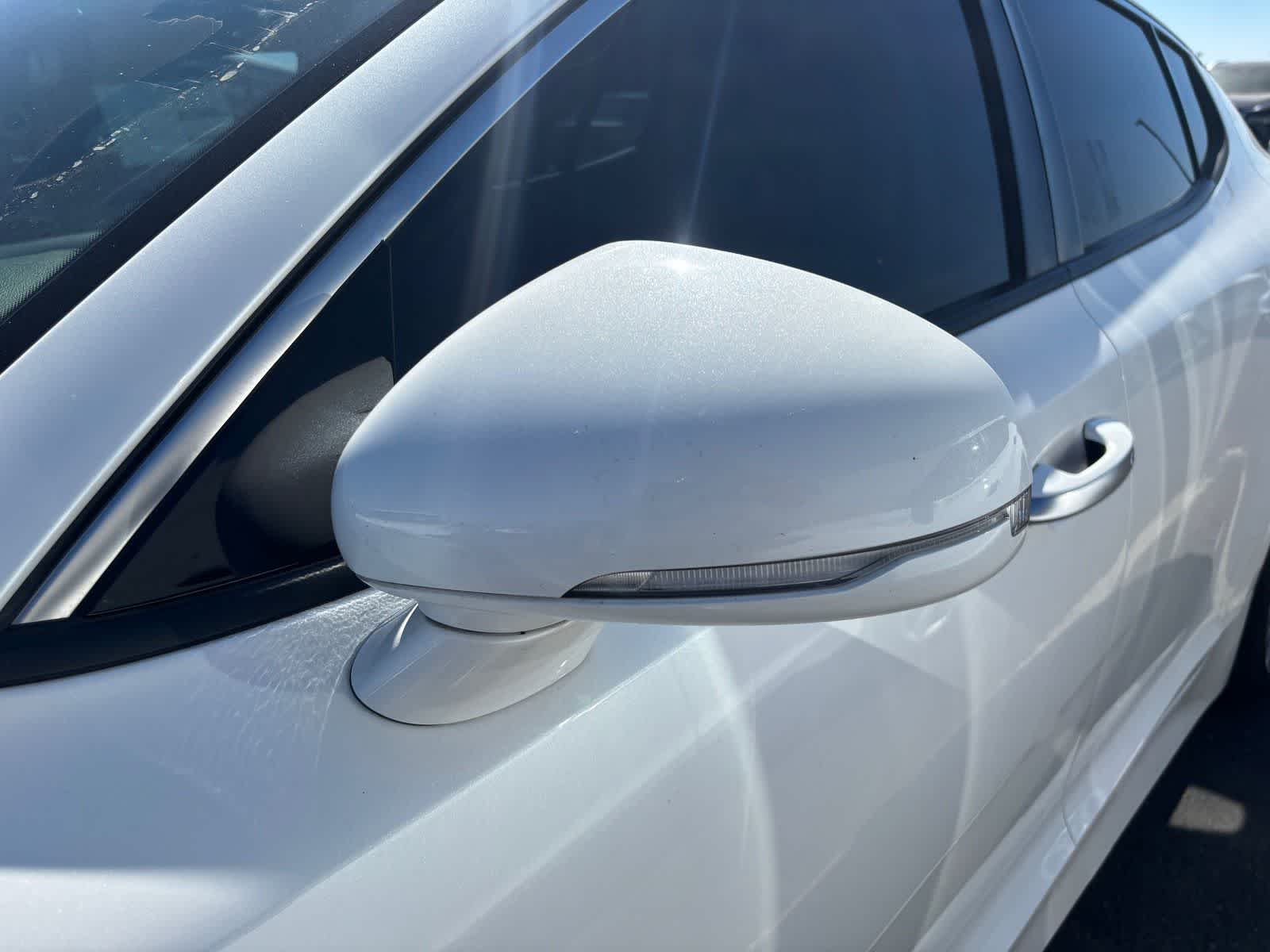 Thumbnail: 2019 Kia Stinger - 9