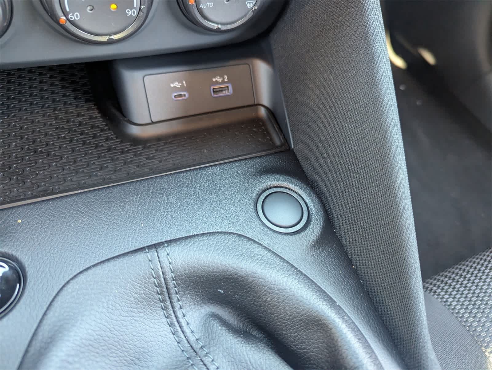 Thumbnail: 2026 Nissan Z - 23