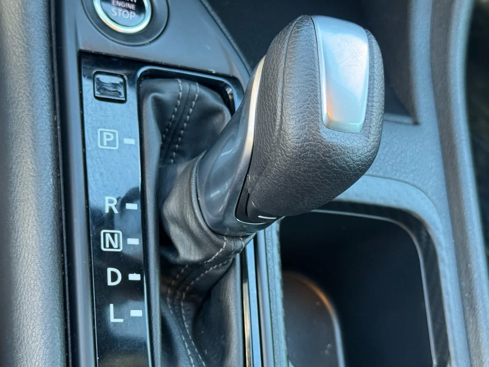 Thumbnail: 2024 Nissan Sentra - 25