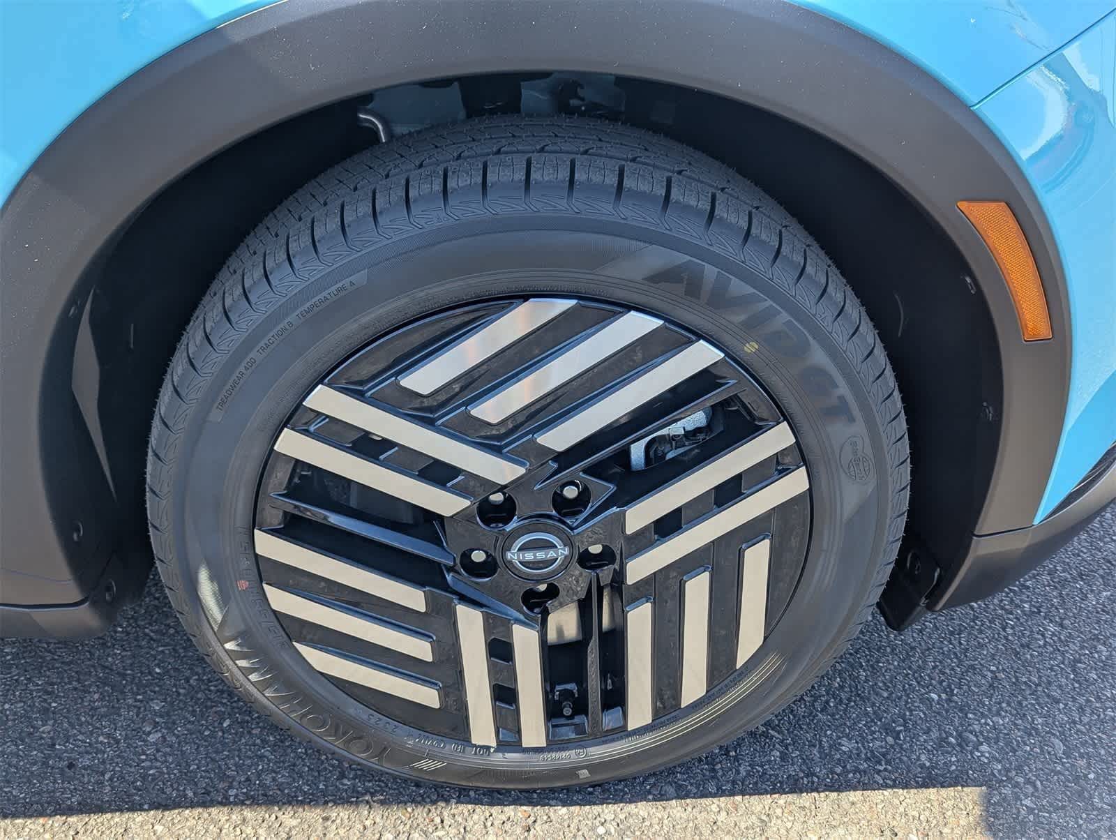 Thumbnail: 2026 Nissan Leaf - 10