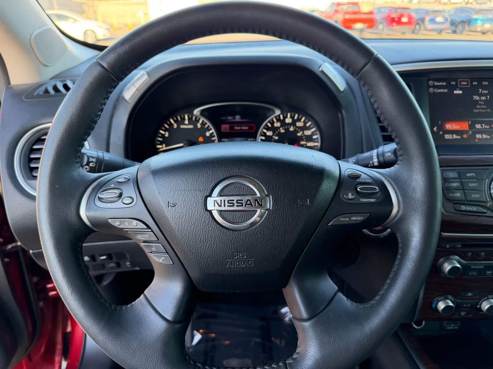 Thumbnail: 2018 Nissan Pathfinder - 20