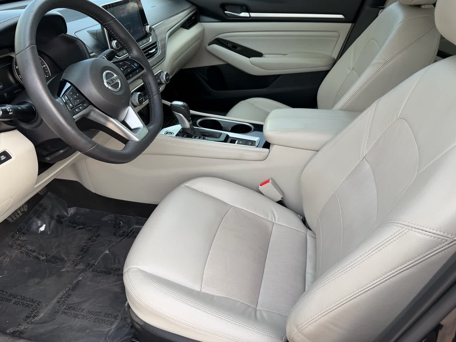 Thumbnail: 2022 Nissan Altima - 19