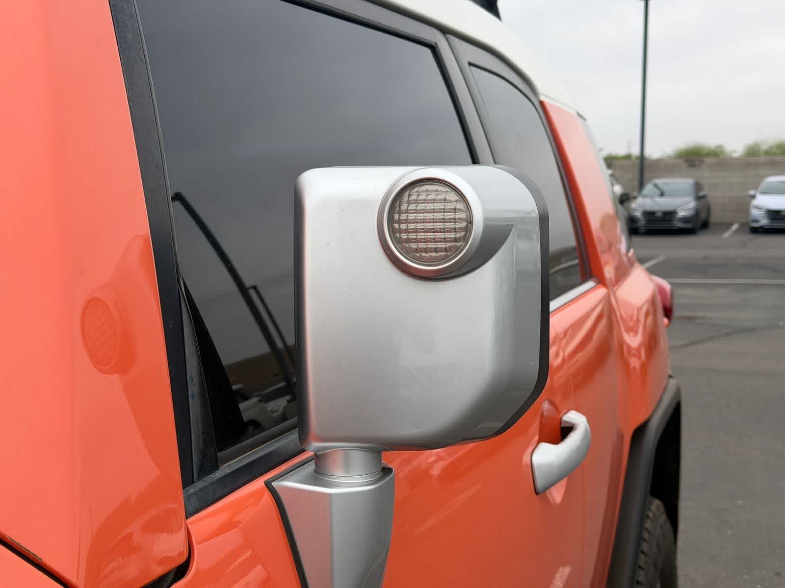 Thumbnail: 2014 Toyota FJ Cruiser - 8