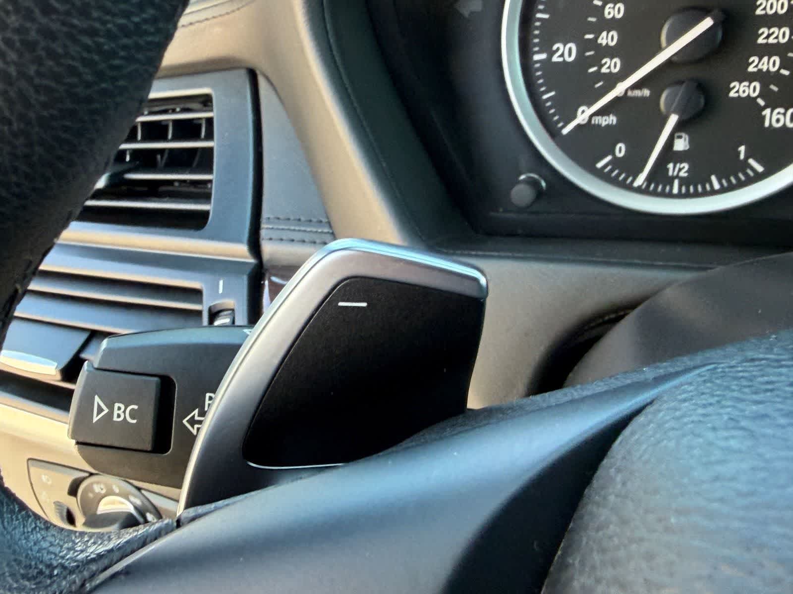 Thumbnail: 2012 BMW X6 - 28