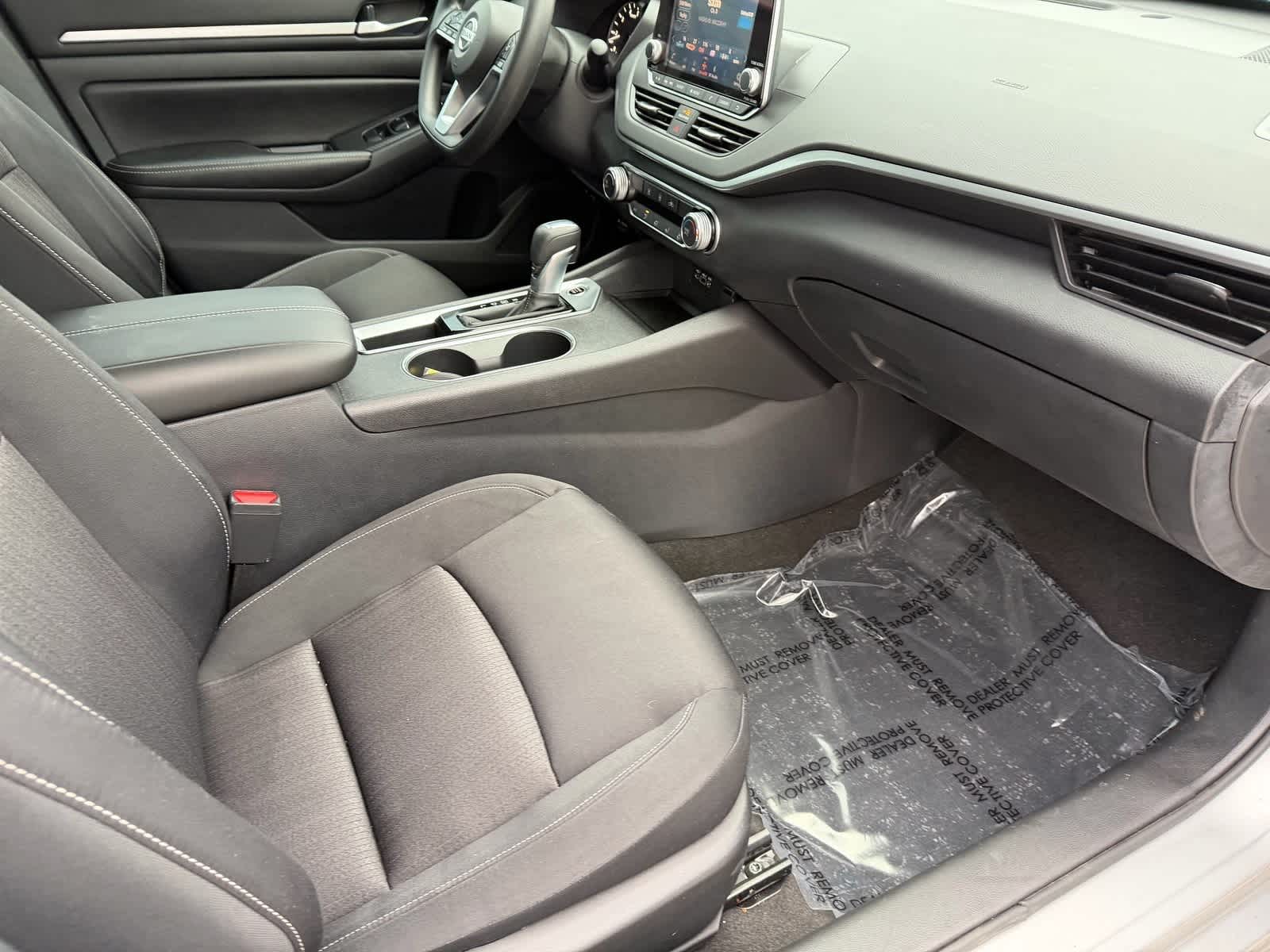 Thumbnail: 2022 Nissan Altima - 13