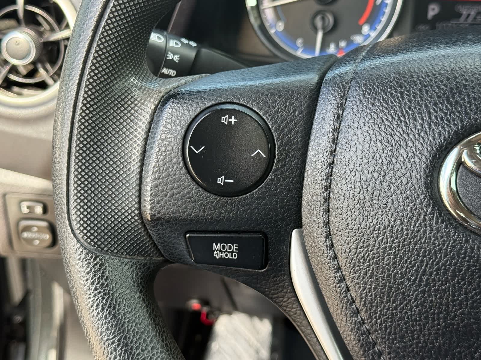 Thumbnail: 2019 Toyota Corolla - 14