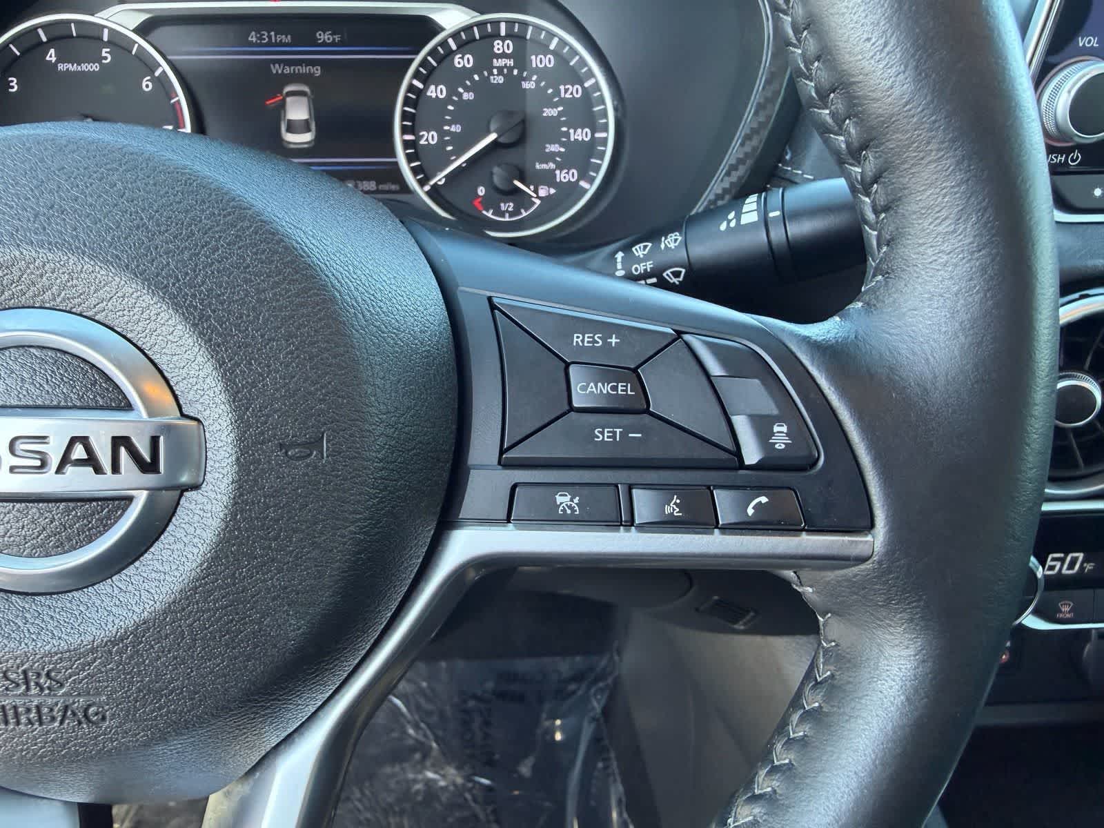 Thumbnail: 2023 Nissan Sentra - 32