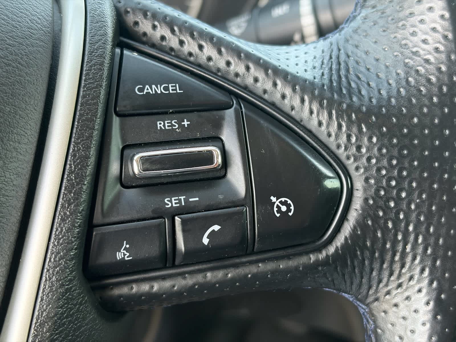 Thumbnail: 2019 Nissan Maxima - 17