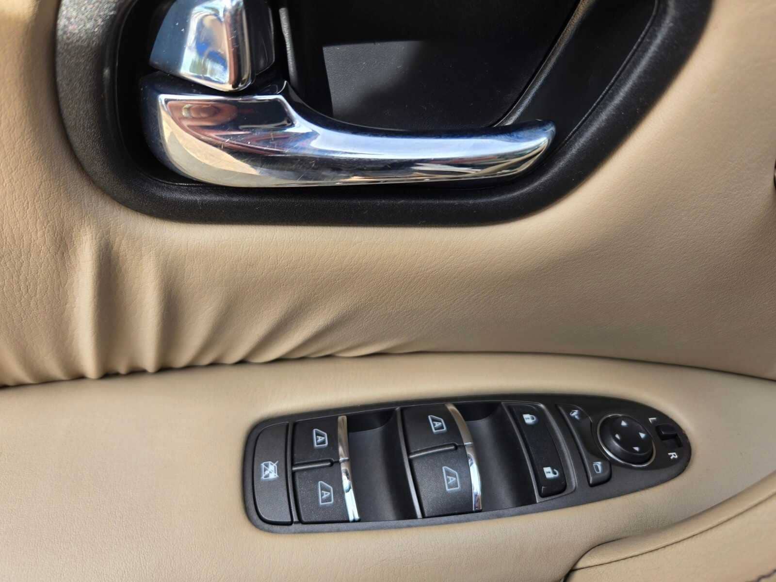 Thumbnail: 2023 Nissan Armada - 22