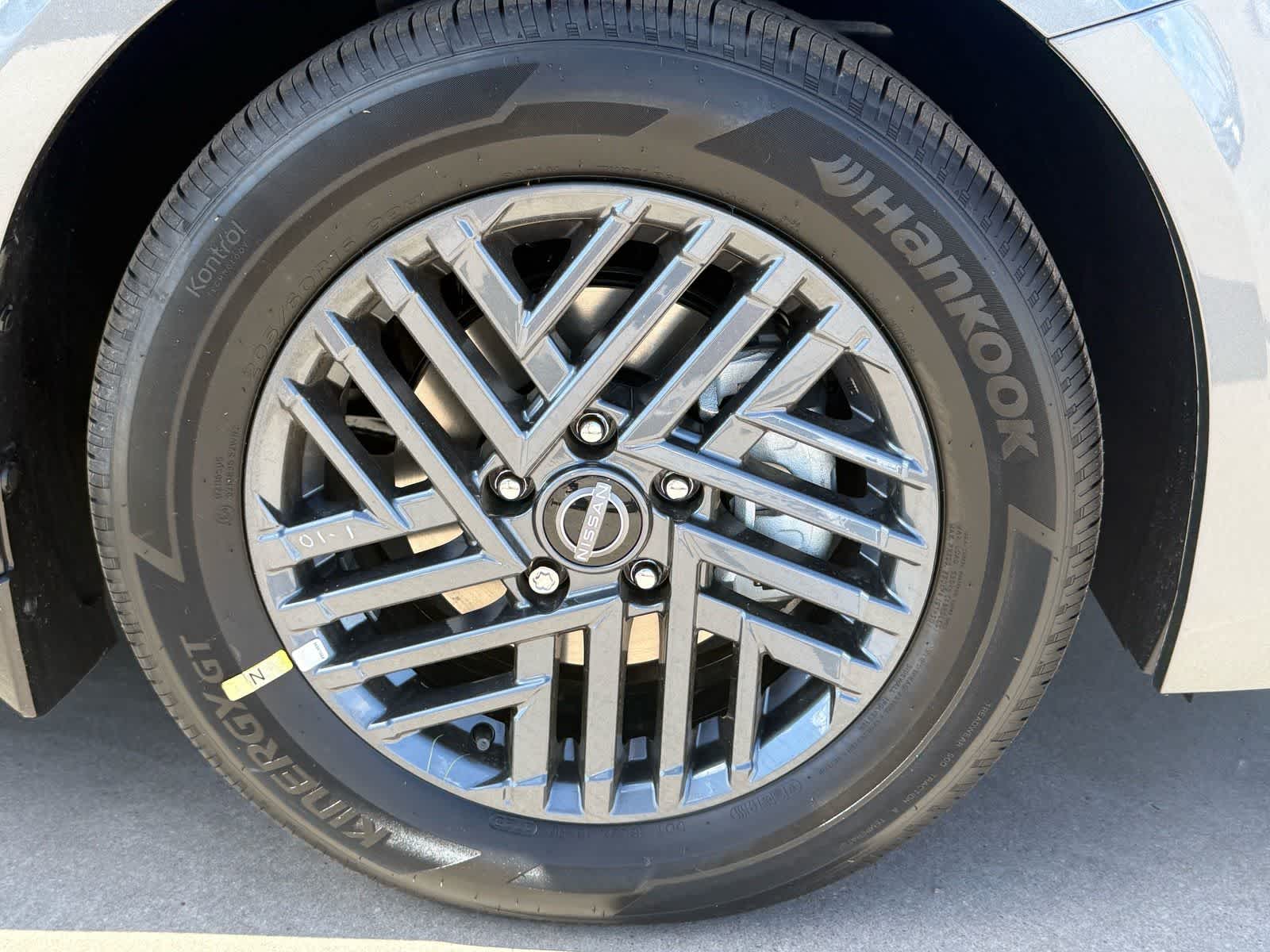 Thumbnail: 2026 Nissan Sentra - 9