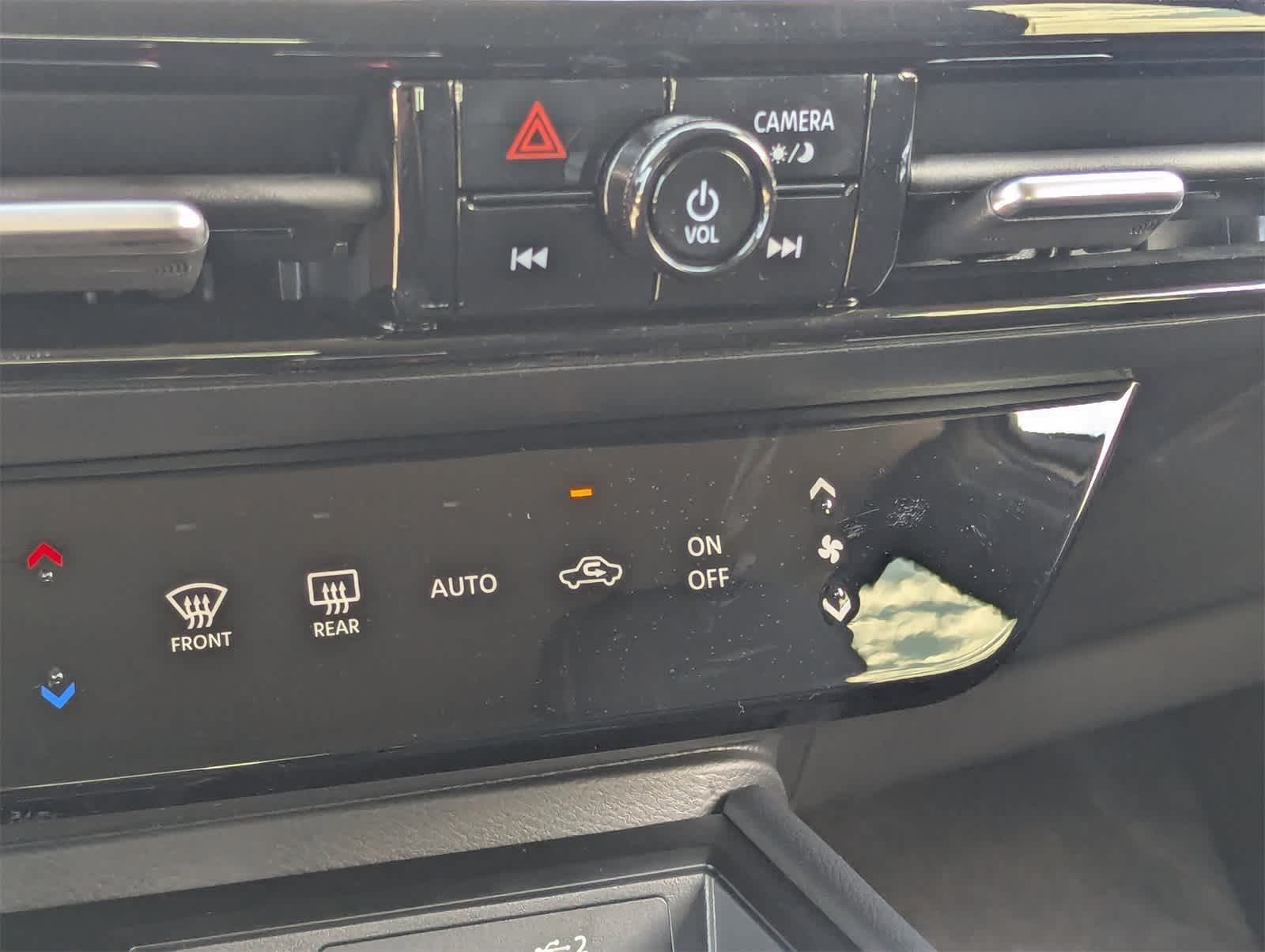 Thumbnail: 2026 Nissan Kicks - 23