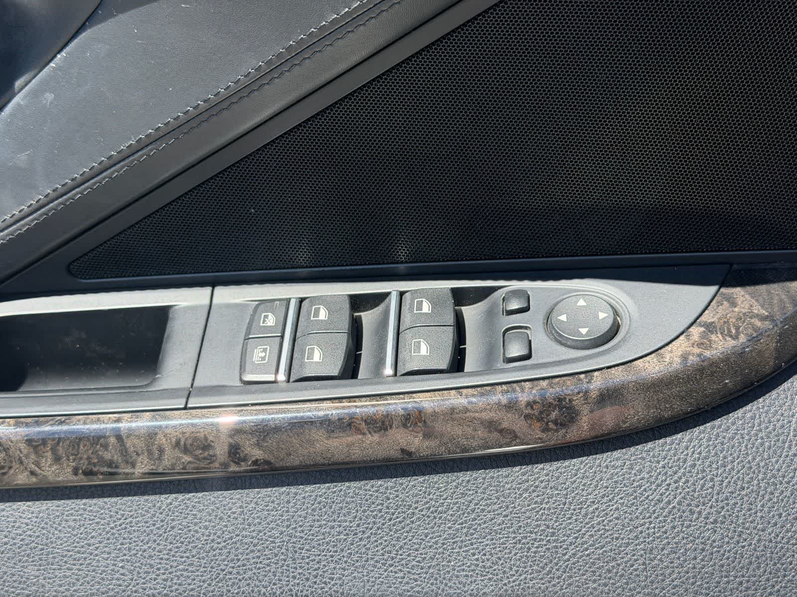 Thumbnail: 2013 BMW 6 Series - 10