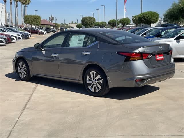 Thumbnail: 2025 Nissan Altima - 4