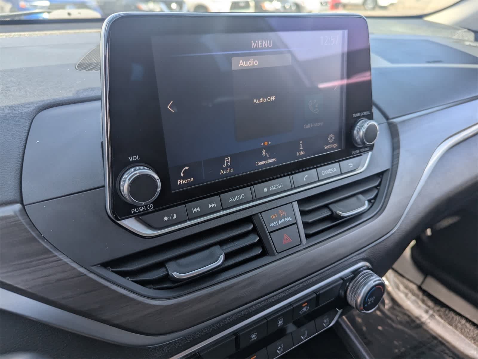 Thumbnail: 2024 Nissan Altima - 24