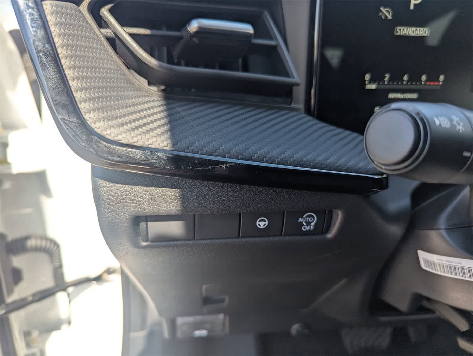 Thumbnail: 2026 Nissan Kicks - 26