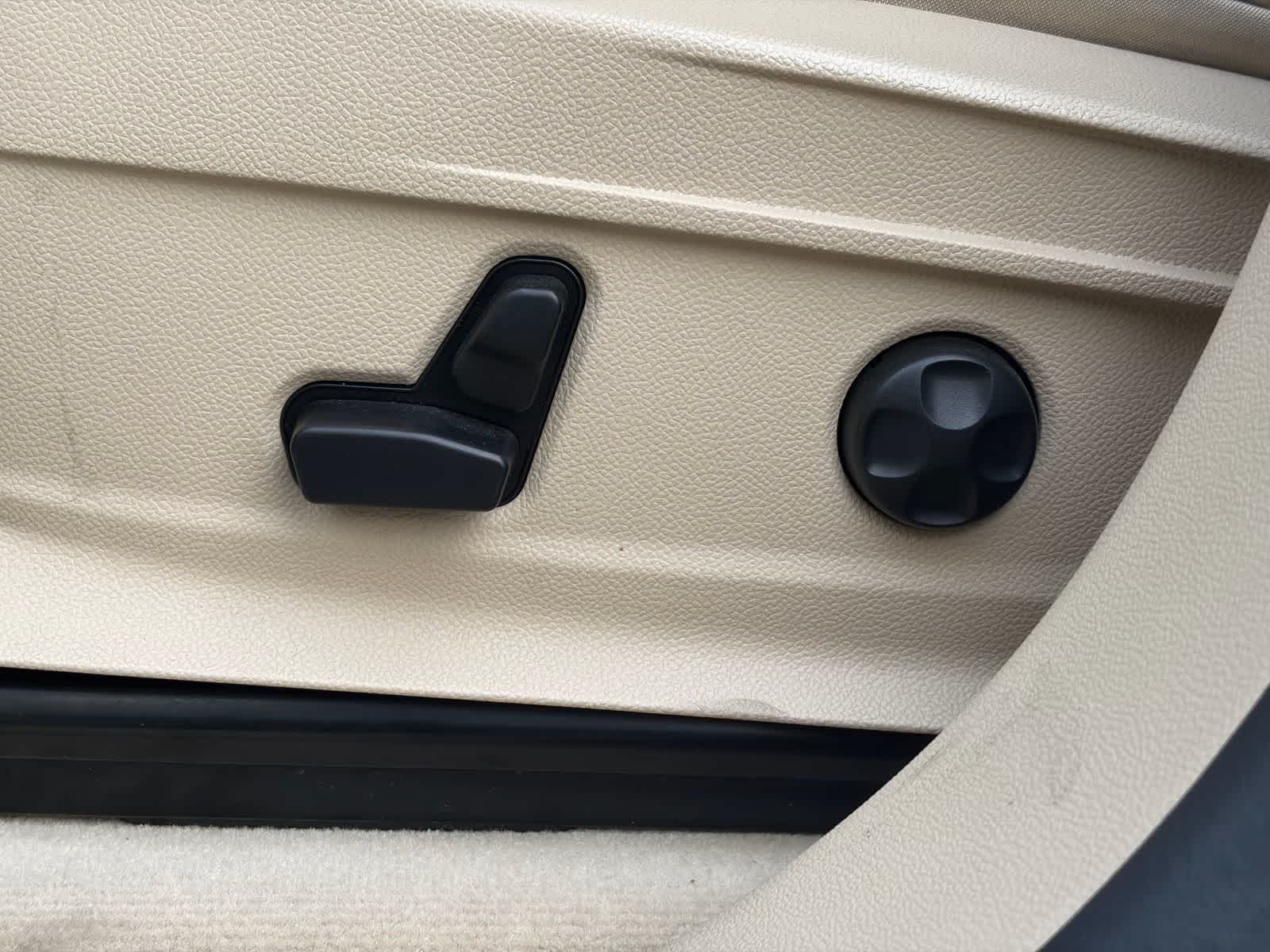 Thumbnail: 2021 Alfa Romeo Stelvio - 17