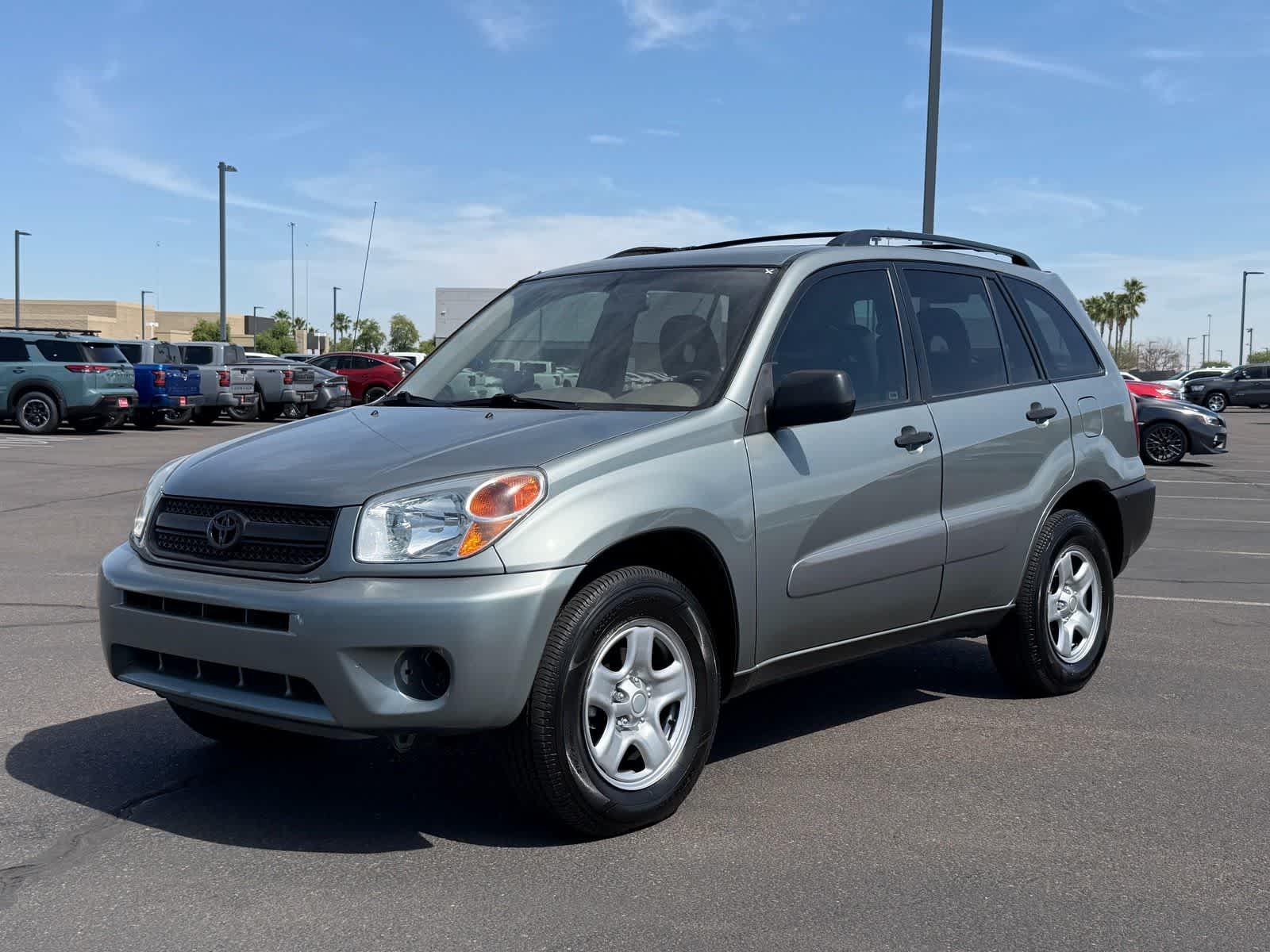 Thumbnail: 2004 Toyota RAV4 - 19
