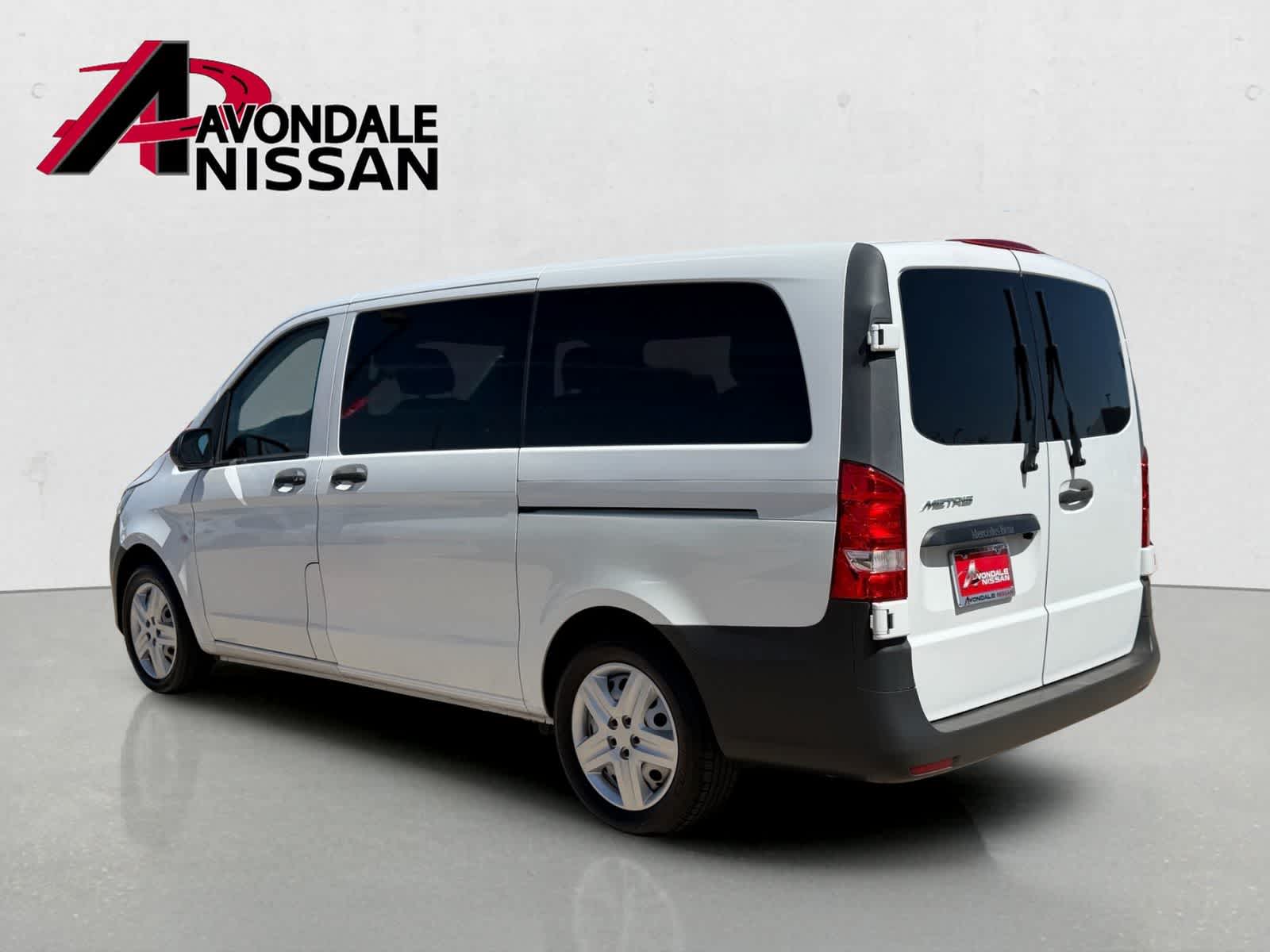 Thumbnail: 2016 Mercedes-Benz Metris - 4