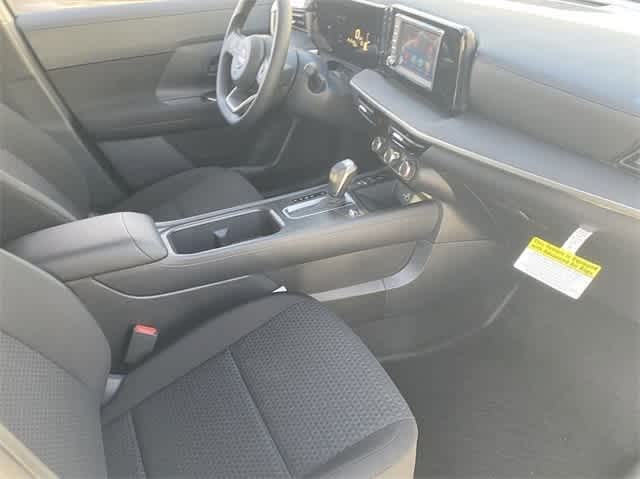 Thumbnail: 2025 Nissan Kicks - 14