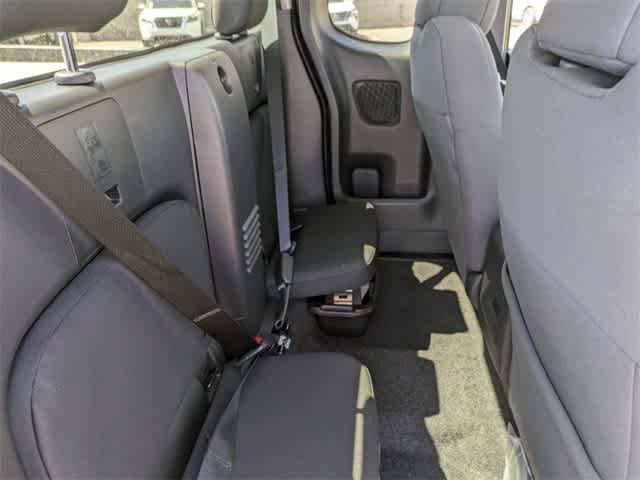 Thumbnail: 2024 Nissan Frontier - 15