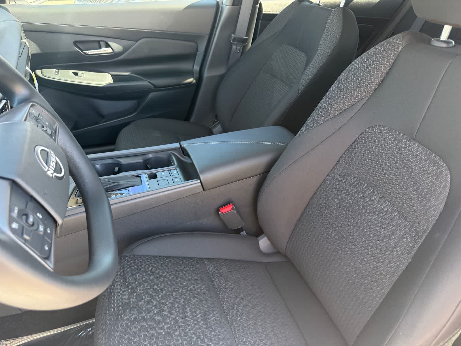 Thumbnail: 2026 Nissan Sentra - 14