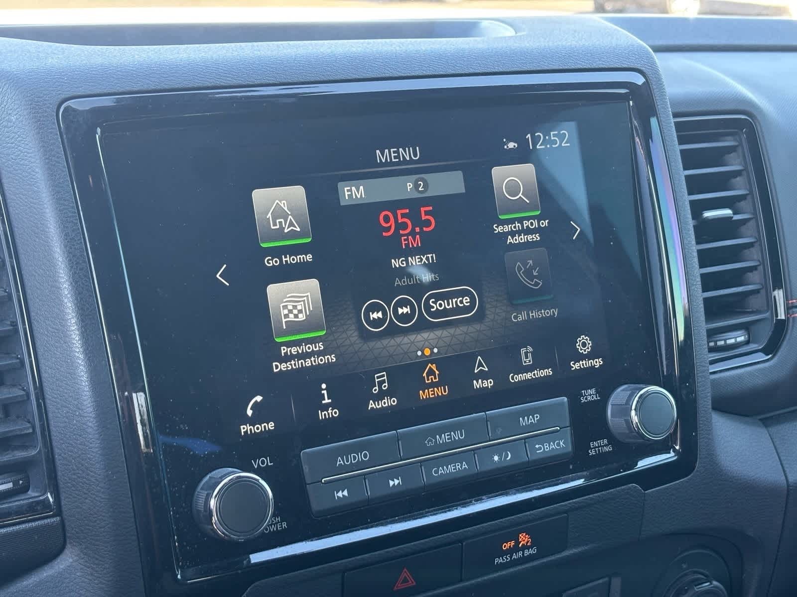 Thumbnail: 2022 Nissan Frontier - 22