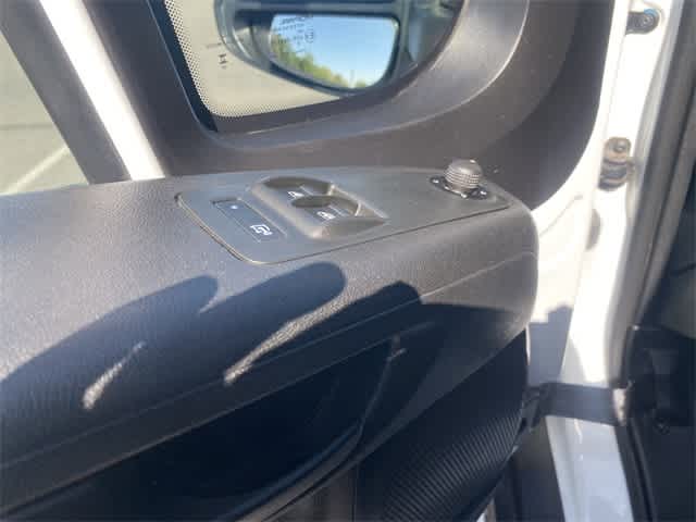 2023 RAM ProMaster 2500 17