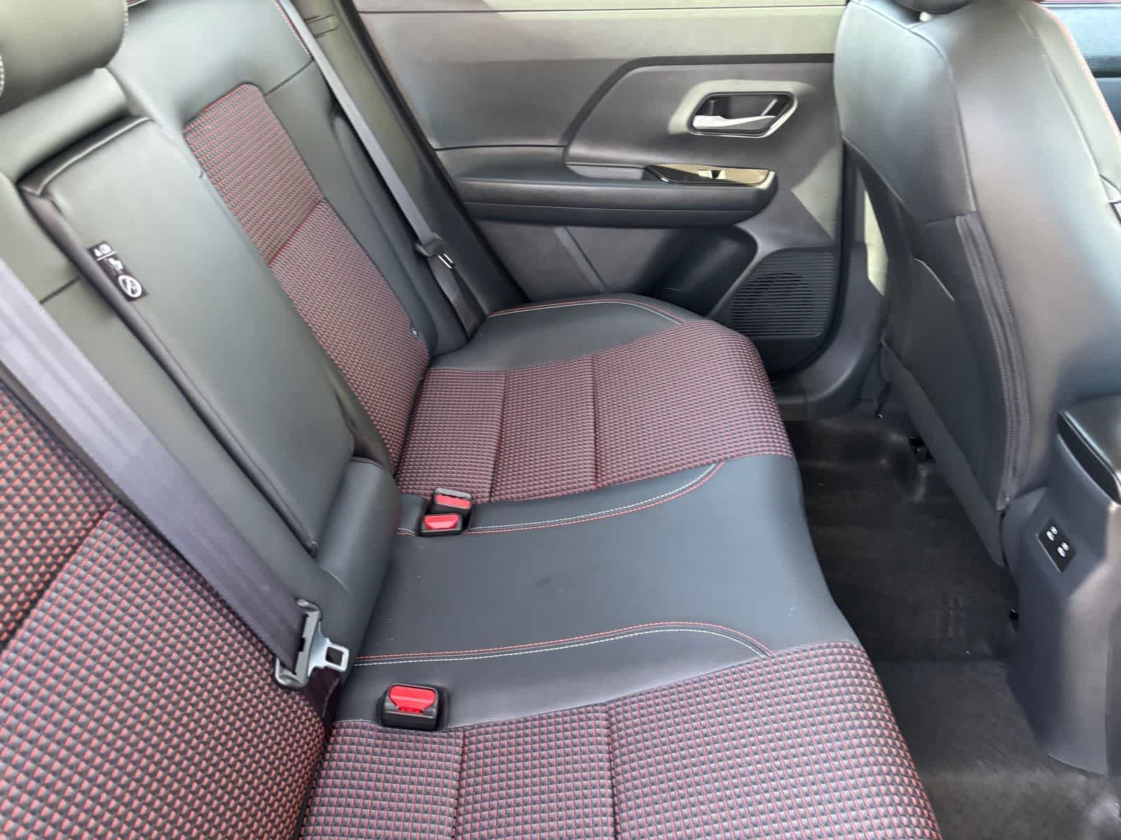 Thumbnail: 2026 Nissan Kicks - 11