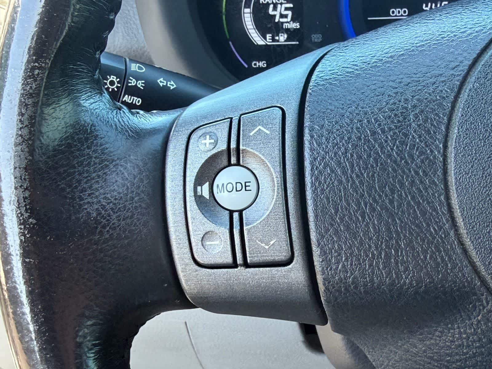 Thumbnail: 2014 Toyota RAV4 - 21