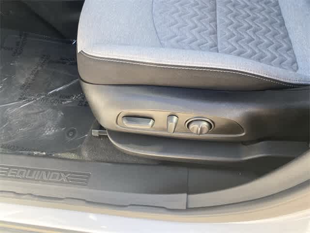 2023 Chevrolet Equinox LT 24