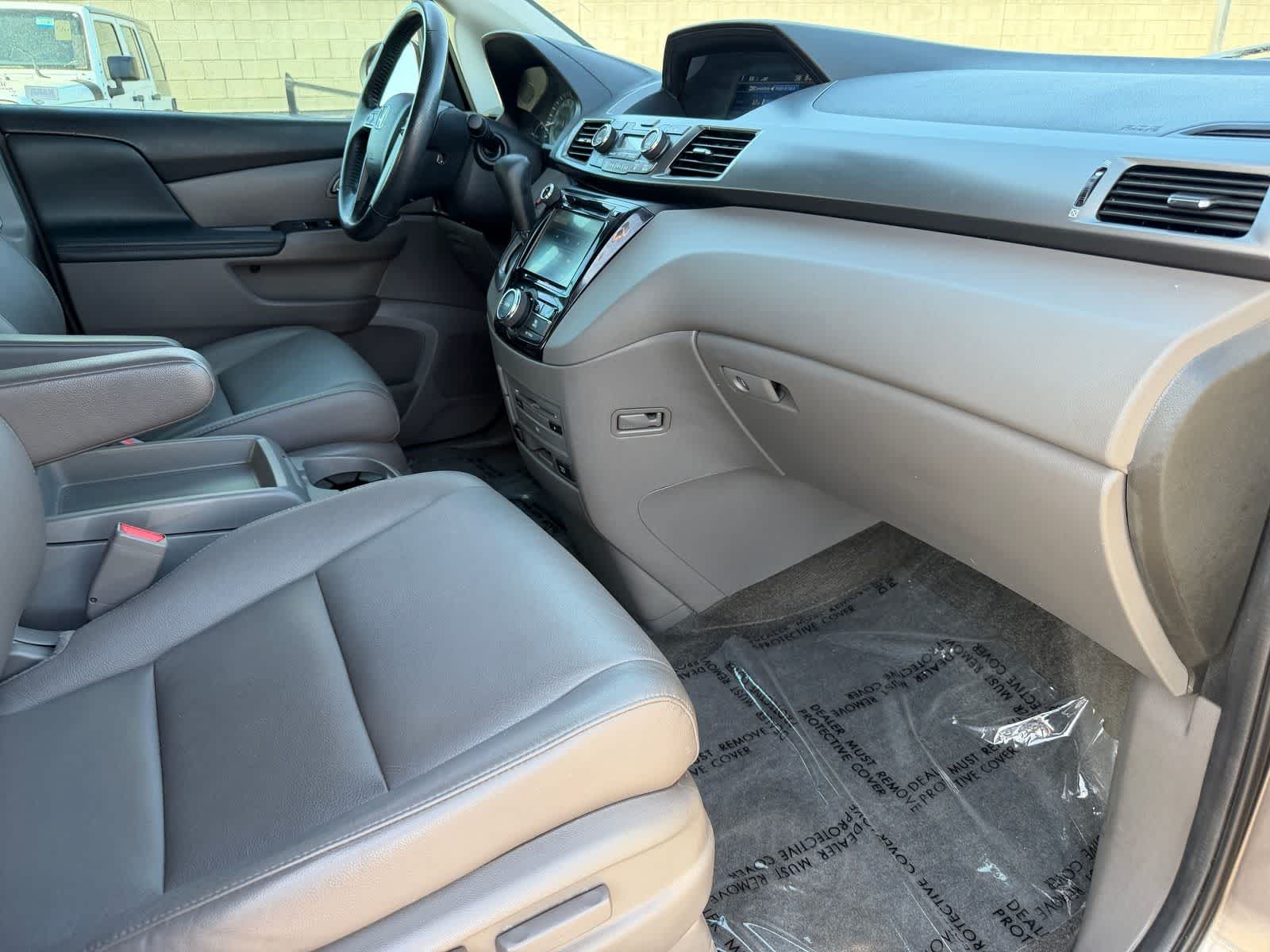 Thumbnail: 2014 Honda Odyssey - 11