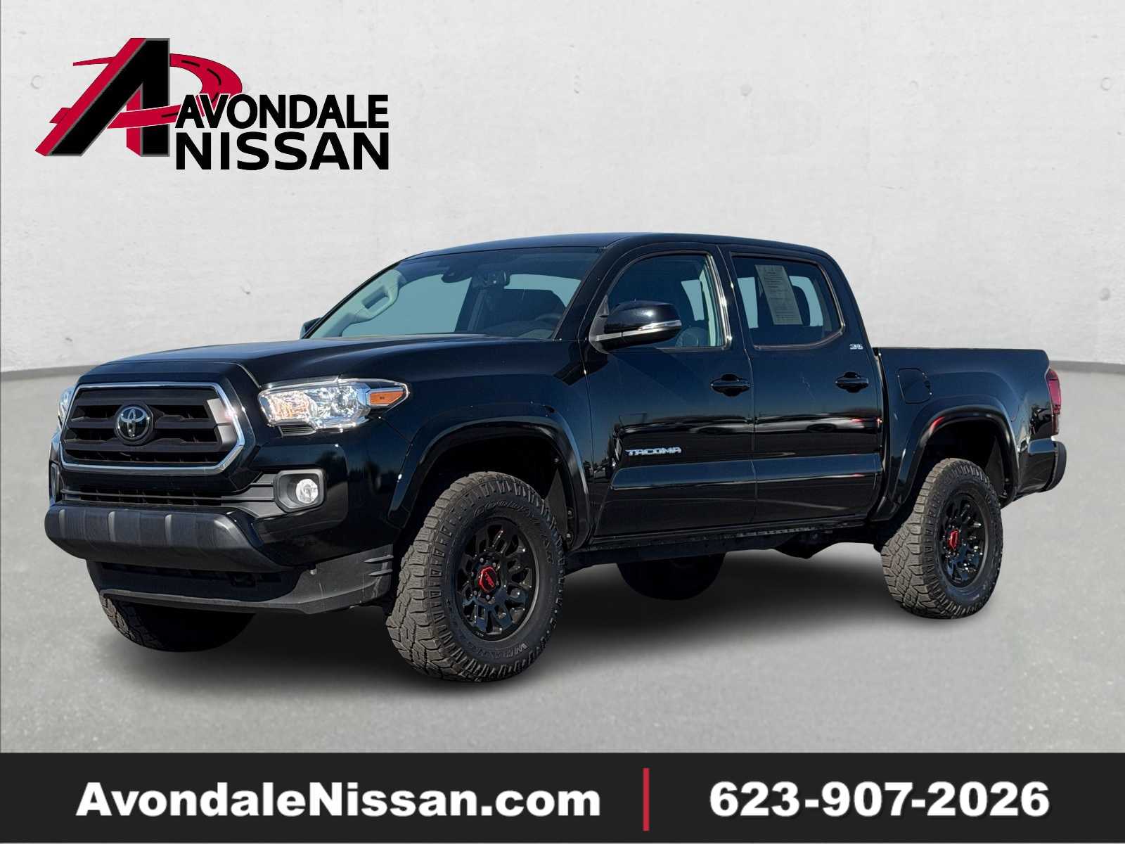 2022 Toyota Tacoma SR5's photo