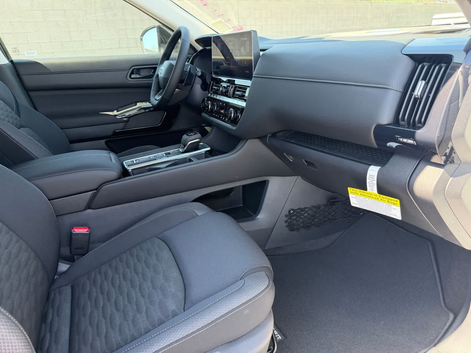 Thumbnail: 2026 Nissan Pathfinder - 10