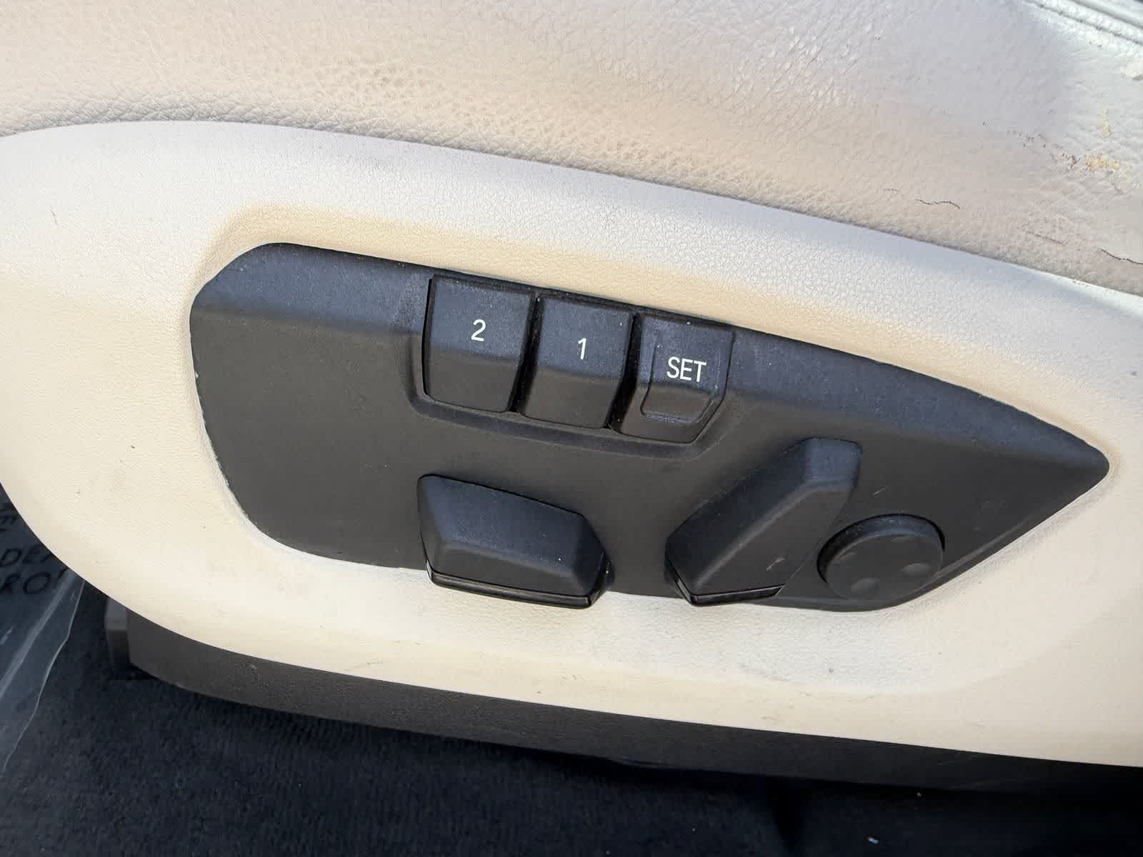 Thumbnail: 2015 BMW X5 - 14