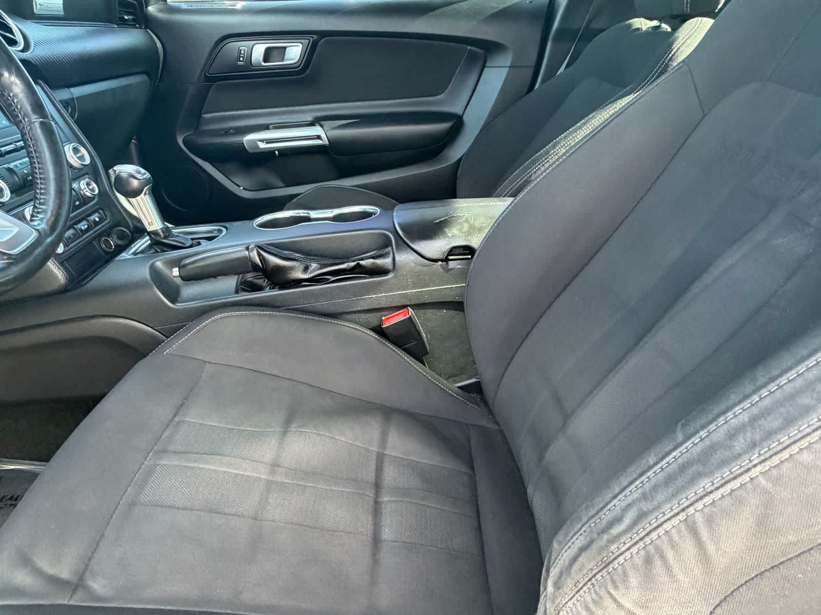 Thumbnail: 2018 Ford Mustang - 12