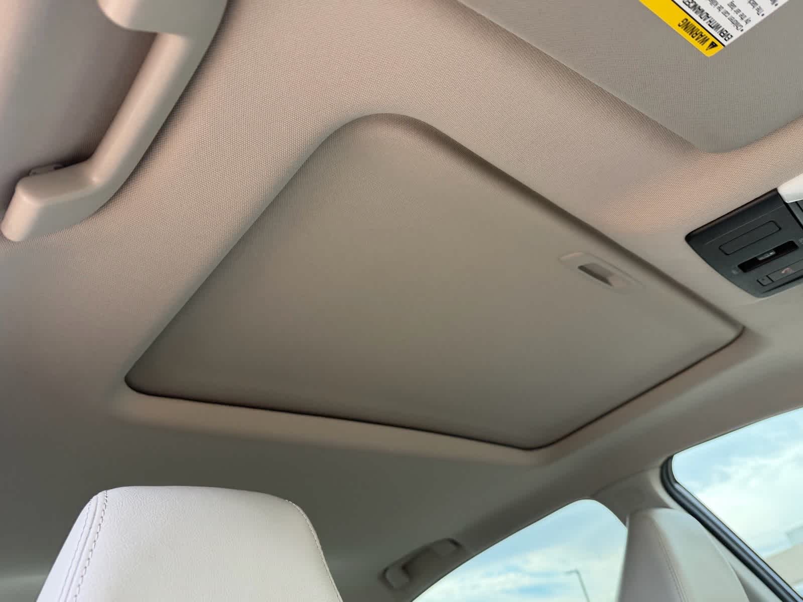 Thumbnail: 2022 Nissan Altima - 11