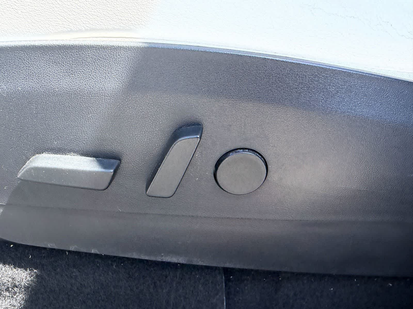 Thumbnail: 2020 Tesla Model Y - 31