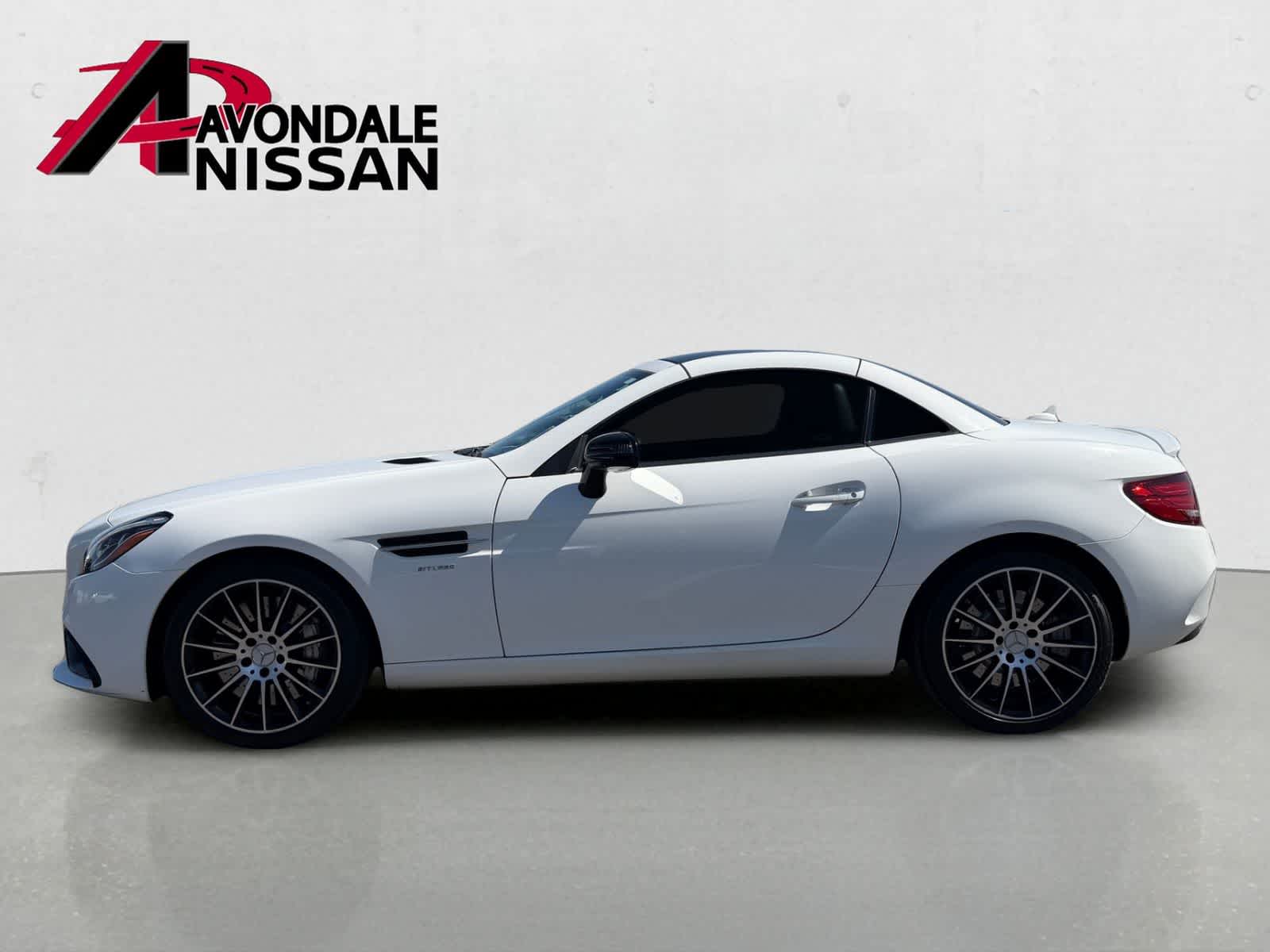 Thumbnail: 2017 Mercedes-Benz SL-Class - 3
