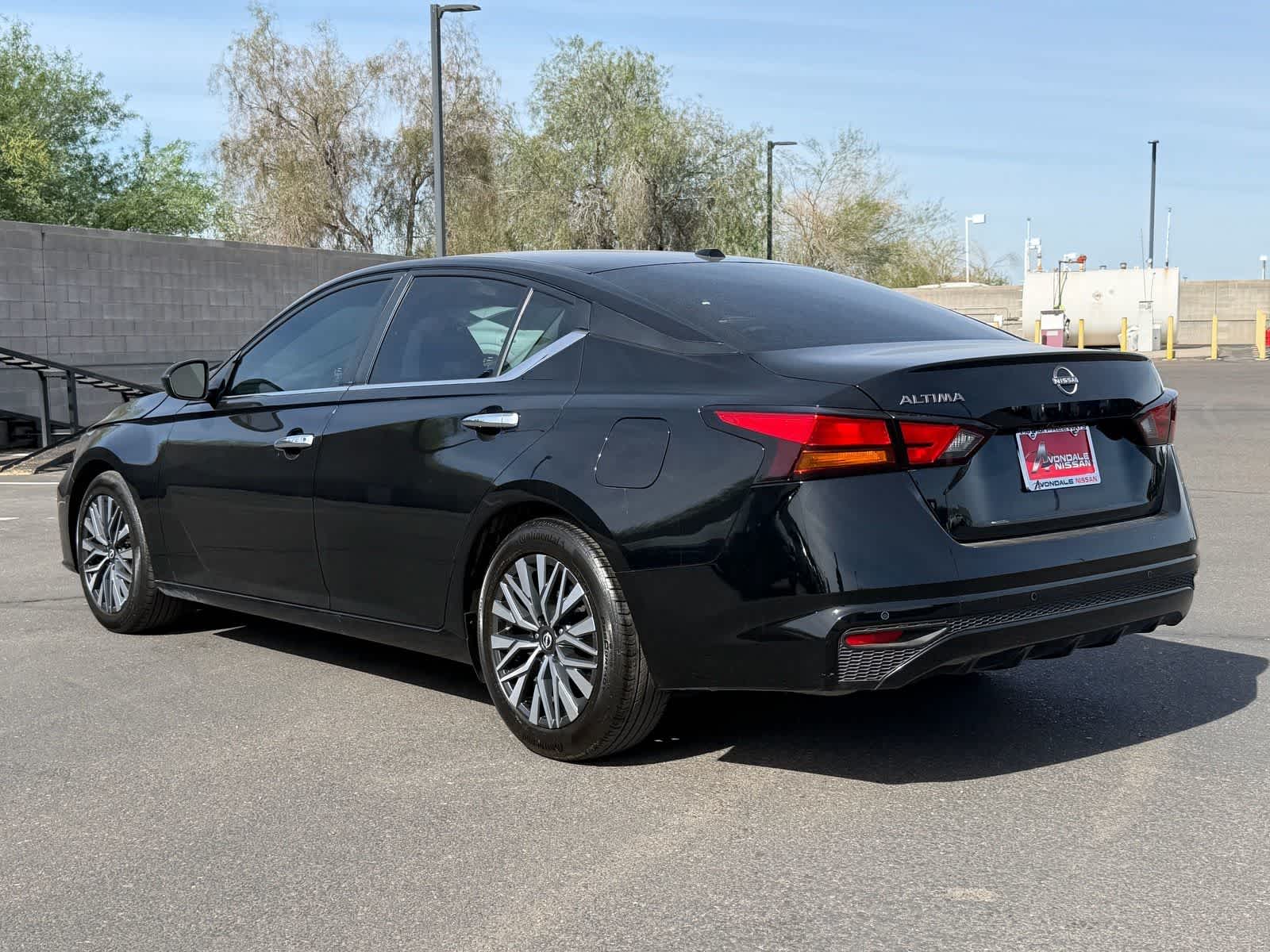Thumbnail: 2025 Nissan Altima - 4